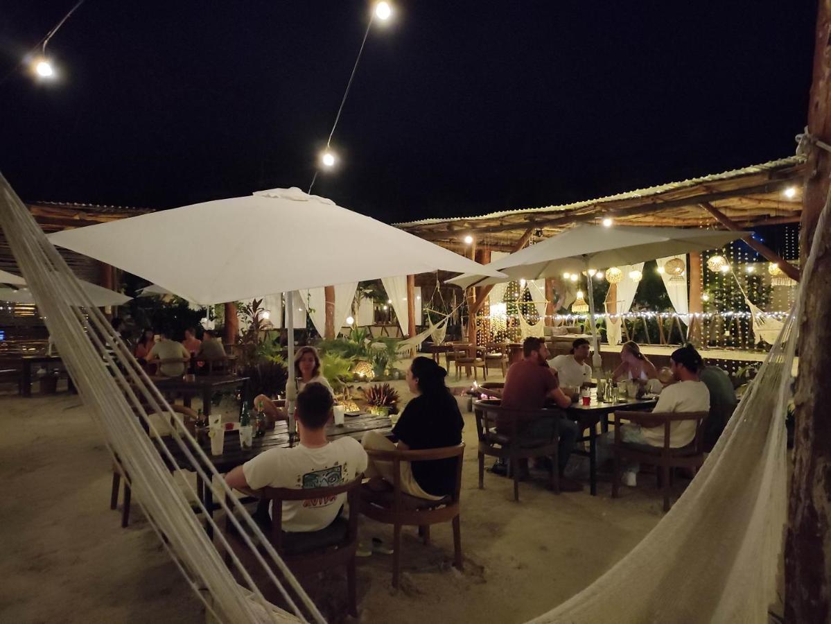 The All Inclusive Hostel - Food, Drinks And Transportation To The Beach And Cenotes Tulum Ngoại thất bức ảnh