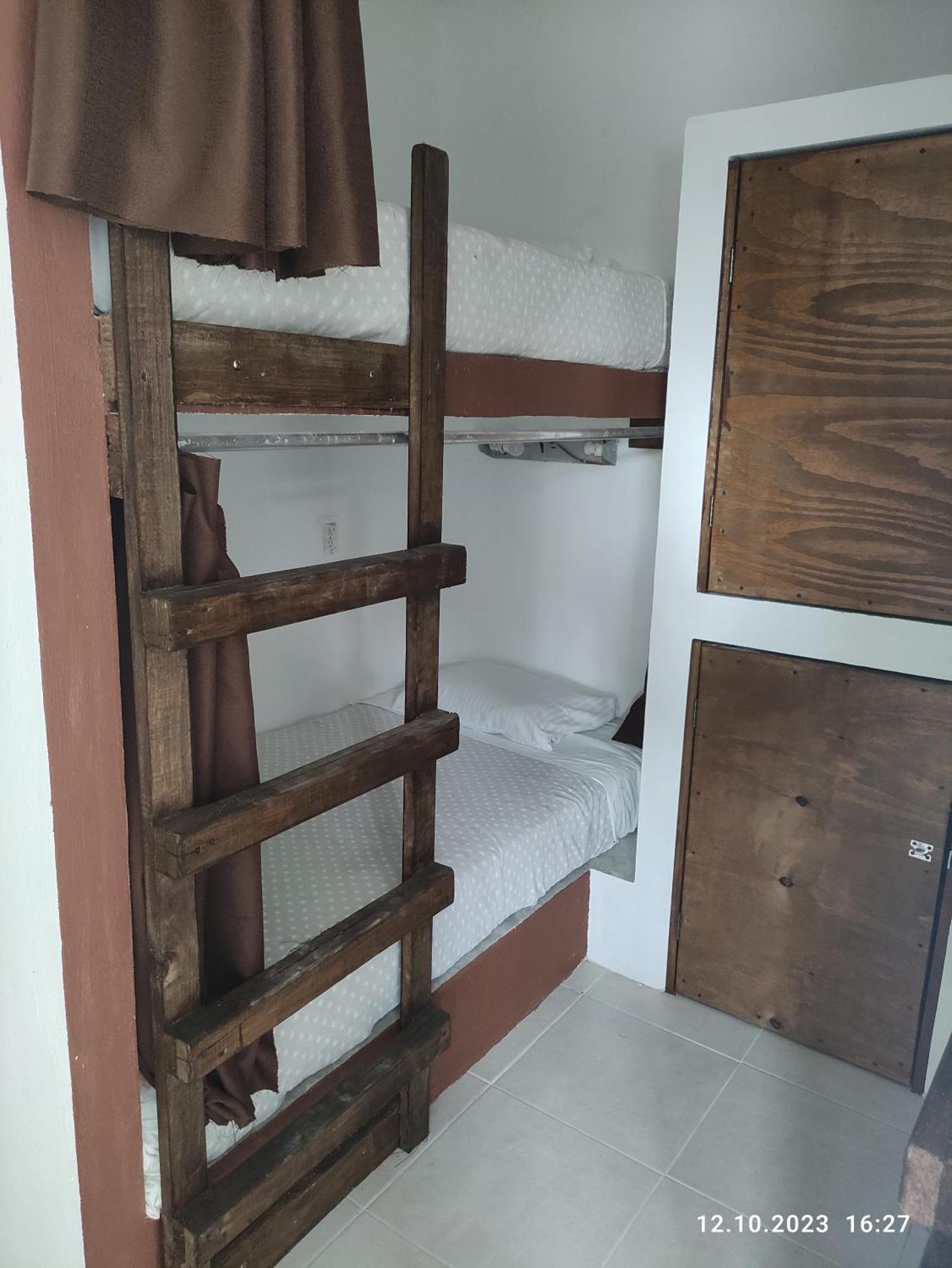 The All Inclusive Hostel - Food, Drinks And Transportation To The Beach And Cenotes Tulum Phòng bức ảnh