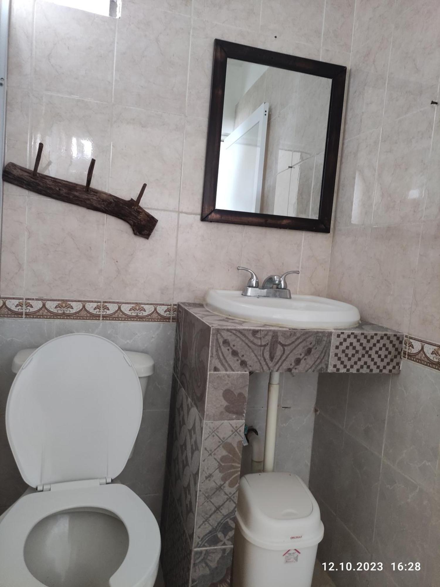 The All Inclusive Hostel - Food, Drinks And Transportation To The Beach And Cenotes Tulum Phòng bức ảnh